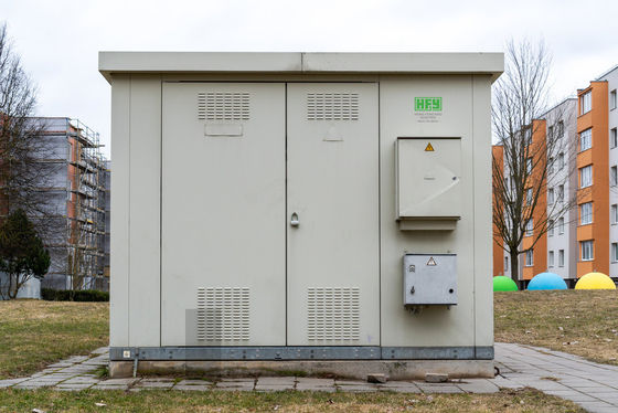 Prefabricated Substation With 12kV System Voltage Switchgear And Transformer Prefabricated Compact Mobile Substation supplier